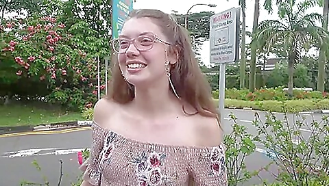 Hot guy fucked by a cute teen to get wild in the animal park