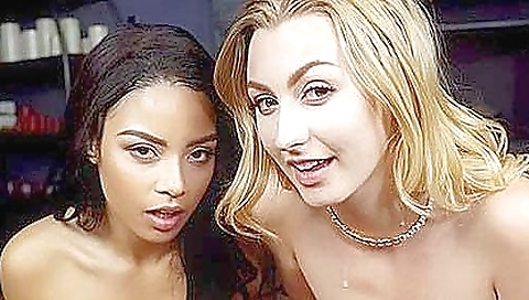 Blonde in vr porn game Dare leads to a vr threesome