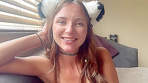 Redheaded teen gets her pussy fucked by her boyfriend