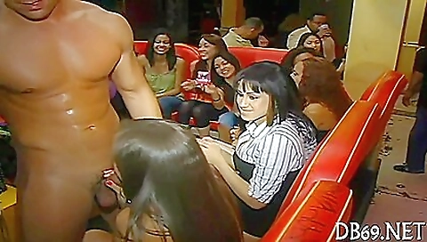 This hottie is amazing when it comes to deepthroat porn